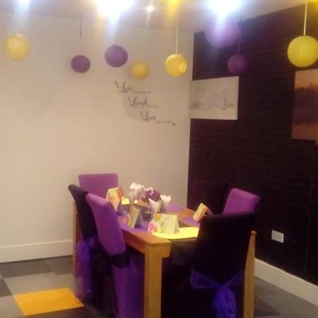 Carer 4 You Residential Home Upholland Esterno foto